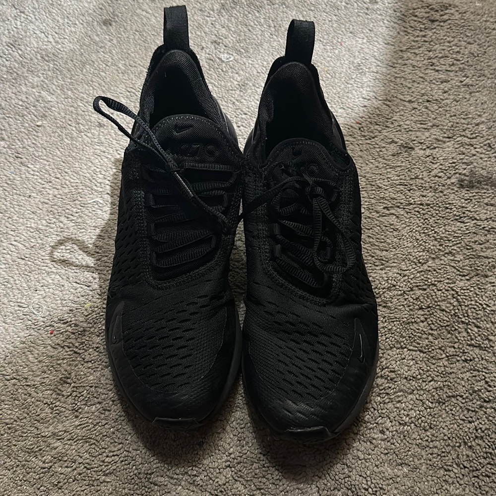 Nike Air Max 270